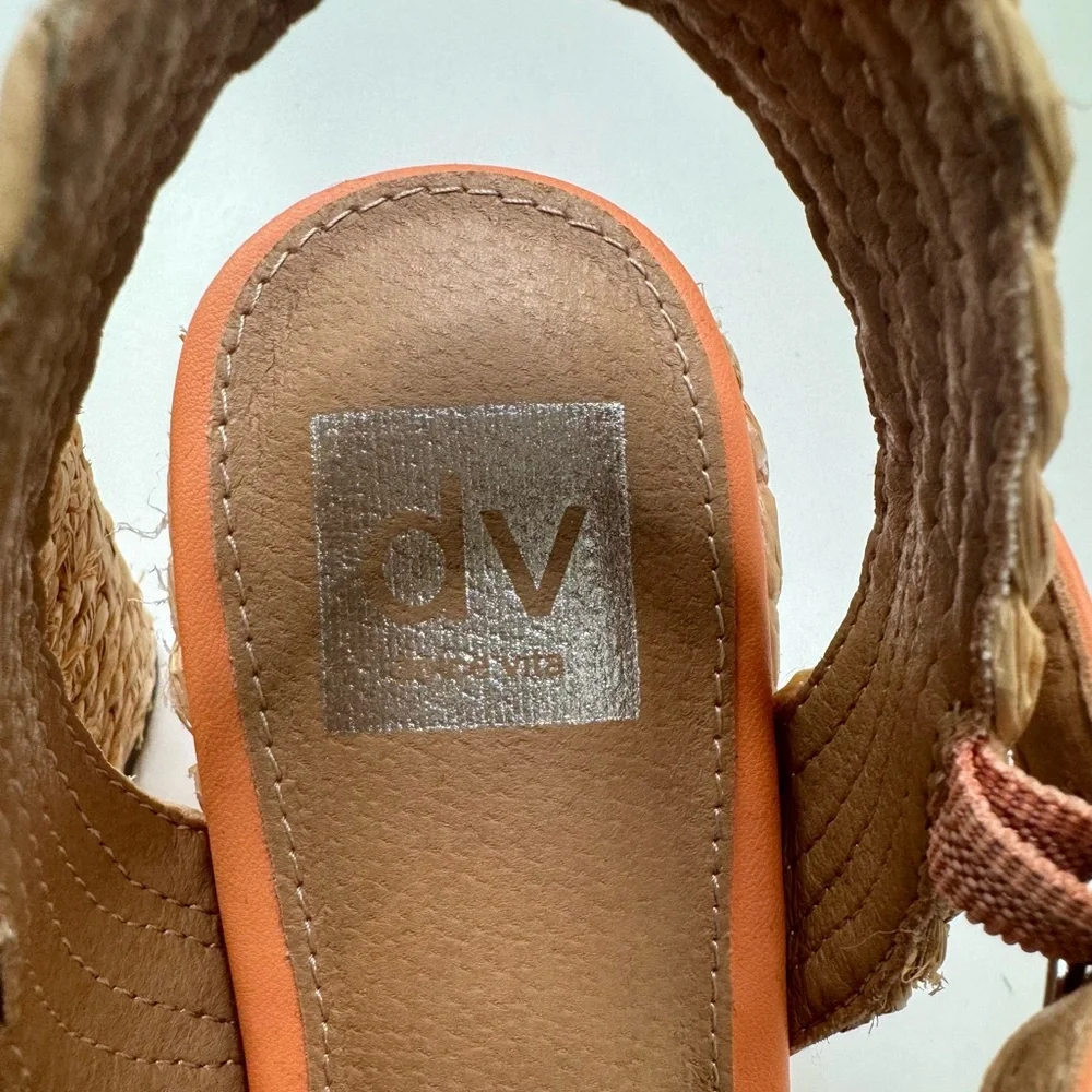 DV by Dolce Vita Coral Wedge Sandals Size 8